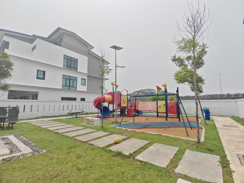 Rumah Bandar untuk Disewa di Taman Sri Muda (Shah Alam) - Kelvin Tham - Exterior - PropertyGuru.com.my