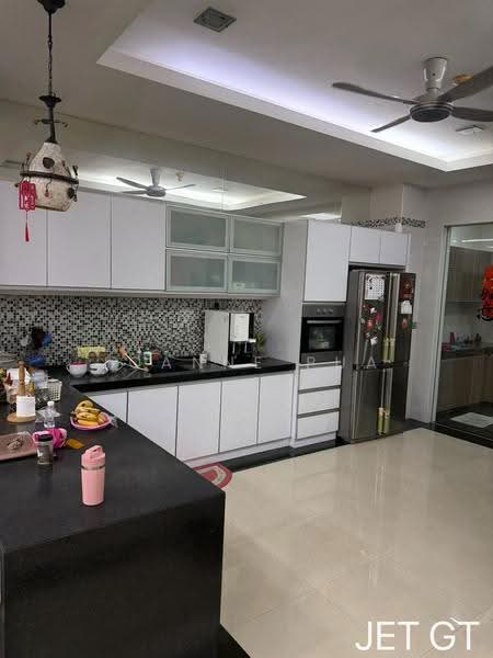 Rumah Berkembar untuk Dijual di Setia Eco Park (Setia Alam) - Joanne Pua - Kitchen - PropertyGuru.com.my