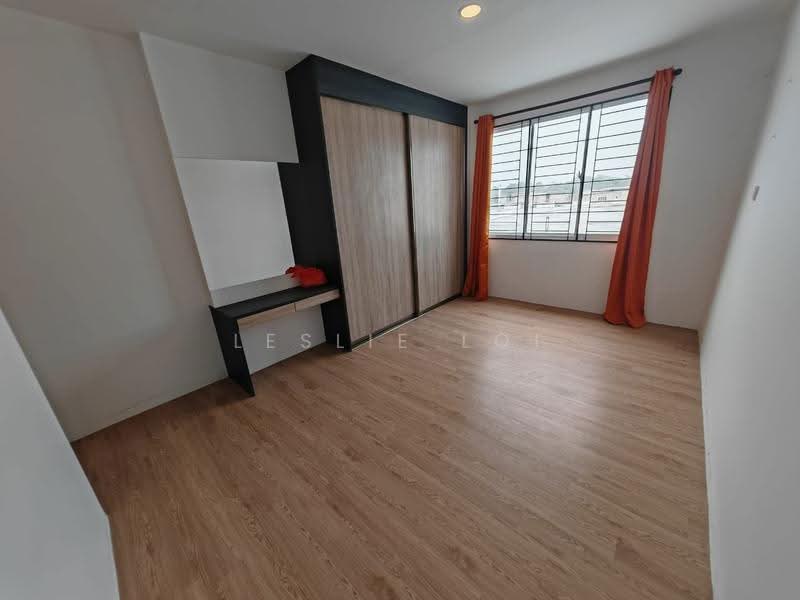 Apartment for Sale at Genesis Walk - Leslie Loi - Bedroom - PropertyGuru.com.my