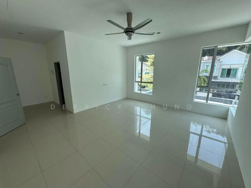Semi-Detached House for Sale in Meru Hills (Ipoh) - Derrick Chung - Living Room - PropertyGuru.com.my