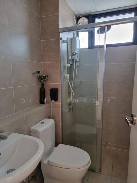 Service Residence for Sale at Setia City Residences - DILLA YUSOFF - Bathroom - PropertyGuru.com.my