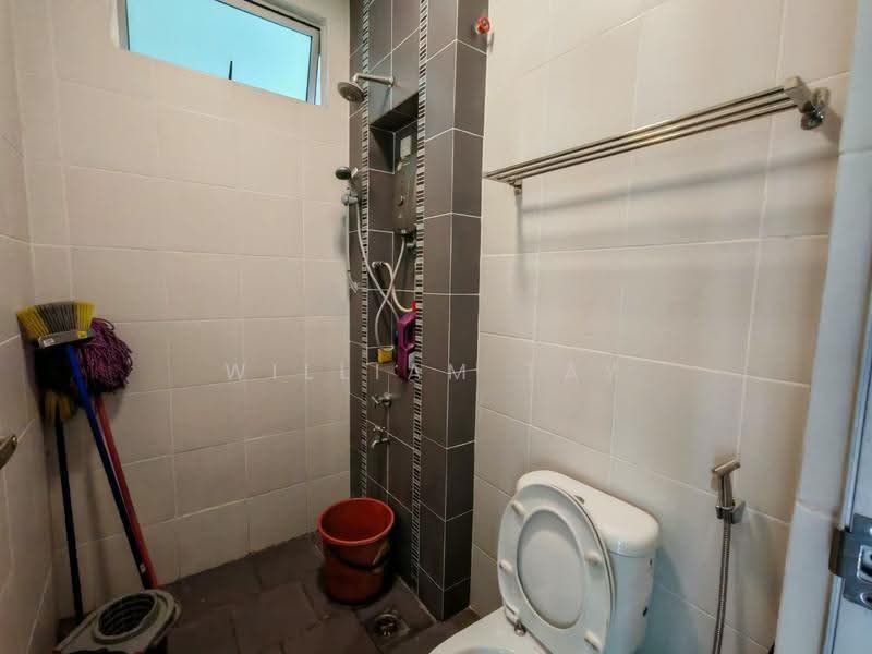 Rumah Teres 3-Tingkat untuk Dijual di Taman Sutera Utama (Skudai) - William Tay - Bathroom - PropertyGuru.com.my