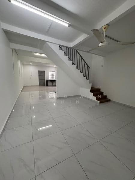 2-storey Terraced House for Sale in Taman Kluang Indah (Kluang) - Chang Wan Chin - Interior - PropertyGuru.com.my