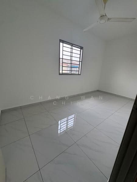 2-storey Terraced House for Sale in Taman Kluang Indah (Kluang) - Chang Wan Chin - Interior - PropertyGuru.com.my