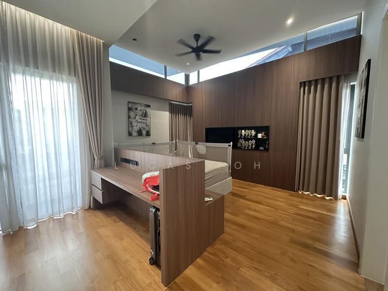 Semi-Detached House for Sale in Desa Parkcity (Kuala Lumpur) - Lucas Toh - Bedroom - PropertyGuru.com.my