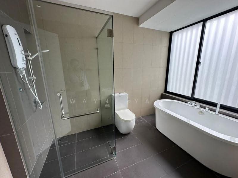 Semi-Detached House for Sale in Kajang (Selangor) - Wayne Yap - Bathroom - PropertyGuru.com.my