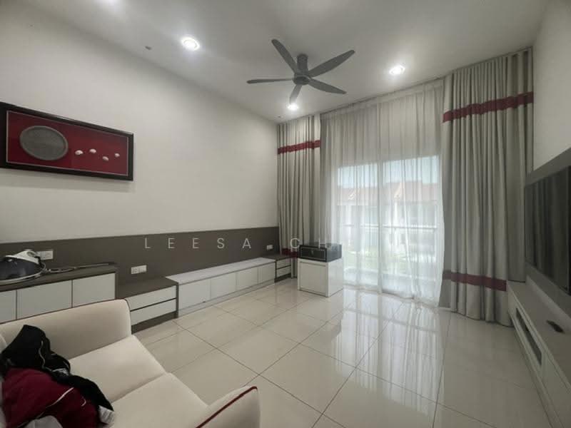 Rumah Teres 3-Tingkat untuk Dijual di Sungai Puyu (Butterworth) - Leesa Cheah - Living Room - PropertyGuru.com.my