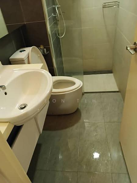 Kediaman Servis untuk Dijual di Metropolitan Square Service Residence - Leon Teh - Bathroom - PropertyGuru.com.my