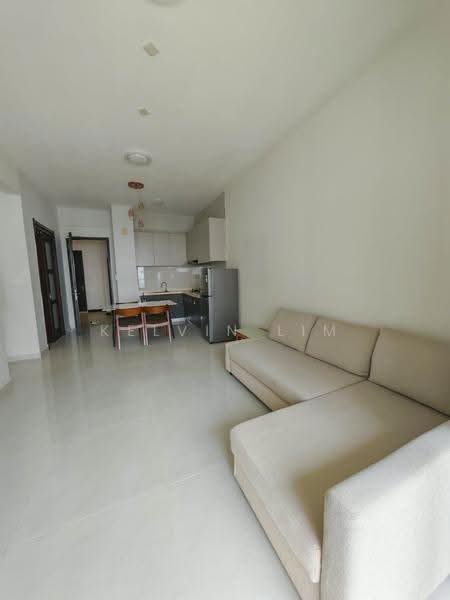 Kondominium untuk Disewa di Bay Point @ Country Garden Danga Bay - Kelvin Lim - Living Room - PropertyGuru.com.my