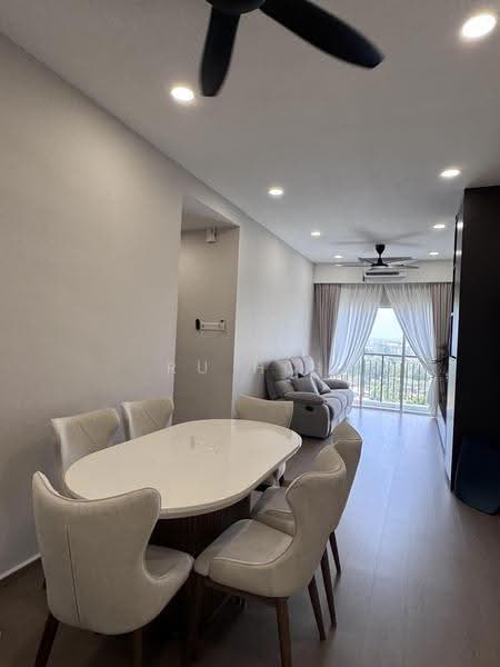 Kondominium untuk Disewa di D'Aman Residence - Ru Hoi - Living Room - PropertyGuru.com.my