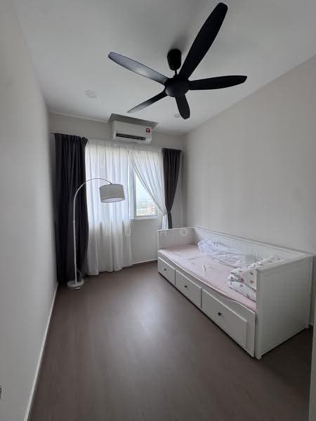 Kondominium untuk Disewa di D'Aman Residence - Ru Hoi - Bedroom - PropertyGuru.com.my