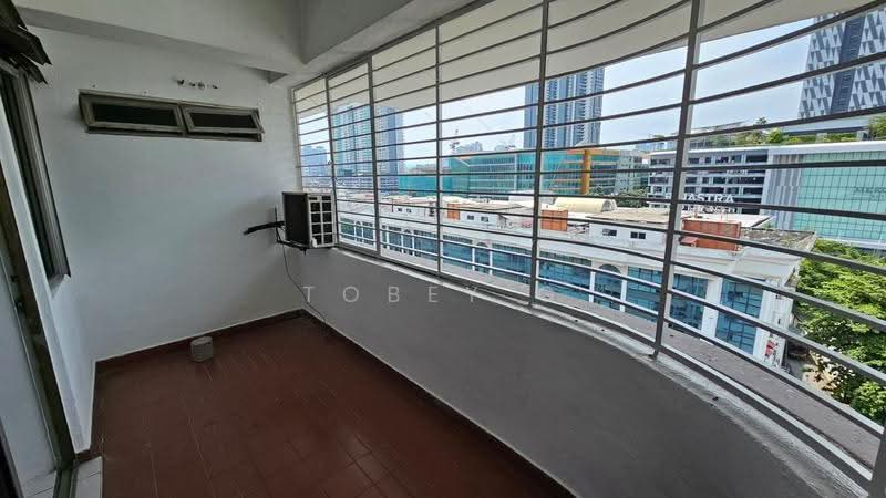 Pangsapuri untuk Dijual di Sri Mutiara - Tobey G - Balcony - PropertyGuru.com.my