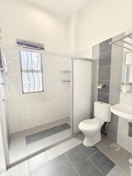 Rumah Teres 2-Tingkat untuk Dijual di Ipoh (Perak) - Derrick Chung - Bathroom - PropertyGuru.com.my