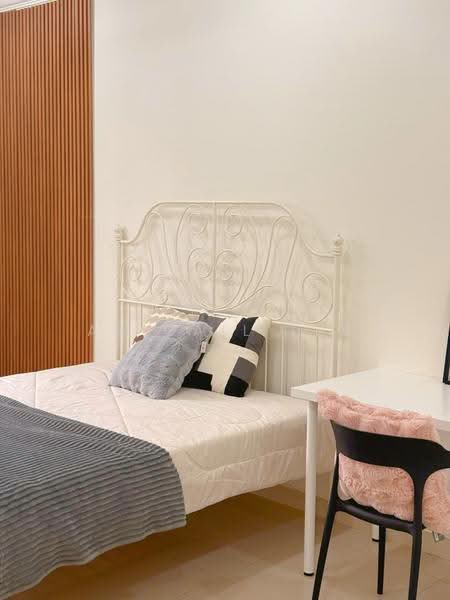 Condominium for Rent at Royal Domain Sri Putramas 2 - Abigail Tee - Bedroom - PropertyGuru.com.my