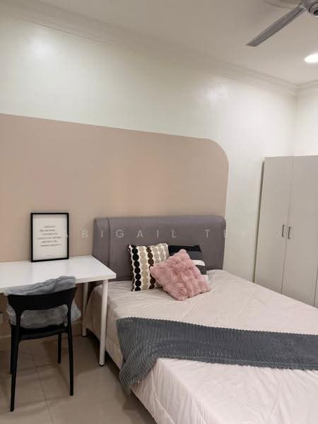 Condominium for Rent at Royal Domain Sri Putramas 2 - Abigail Tee - Bedroom - PropertyGuru.com.my