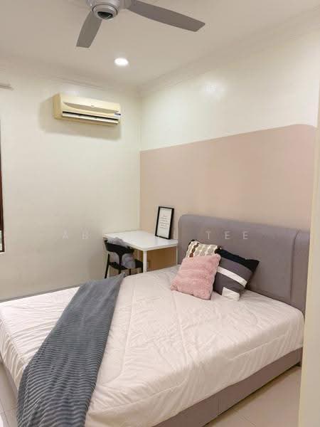 Condominium for Rent at Royal Domain Sri Putramas 2 - Abigail Tee - PropertyGuru.com.my
