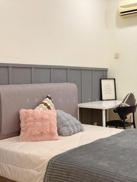 Condominium for Rent at Royal Domain Sri Putramas 2 - Abigail Tee - Bedroom - PropertyGuru.com.my