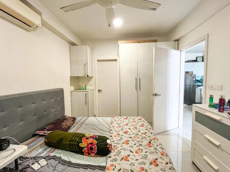 Kediaman Servis untuk Dijual di Solstice @ Pan'gaea - Andy Riki - Bedroom - PropertyGuru.com.my