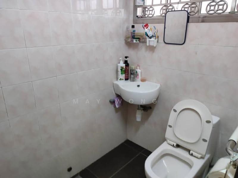Rumah Teres 2-Tingkat untuk Dijual di Kawasan 2, Taman Sri Andalas (Klang) - May Wong - Bathroom - PropertyGuru.com.my