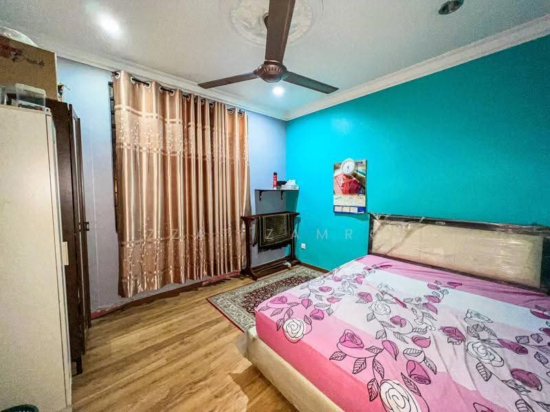 Rumah Banglo untuk Dijual di Bandar Rinching (Semenyih) - Izzat Zamros - Bedroom - PropertyGuru.com.my