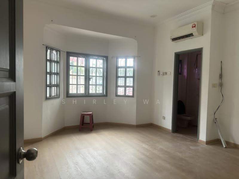 2-storey Terraced House for Rent in Taman Sri Endah (Sri Petaling) - Shirley Wai - Living Room - PropertyGuru.com.my