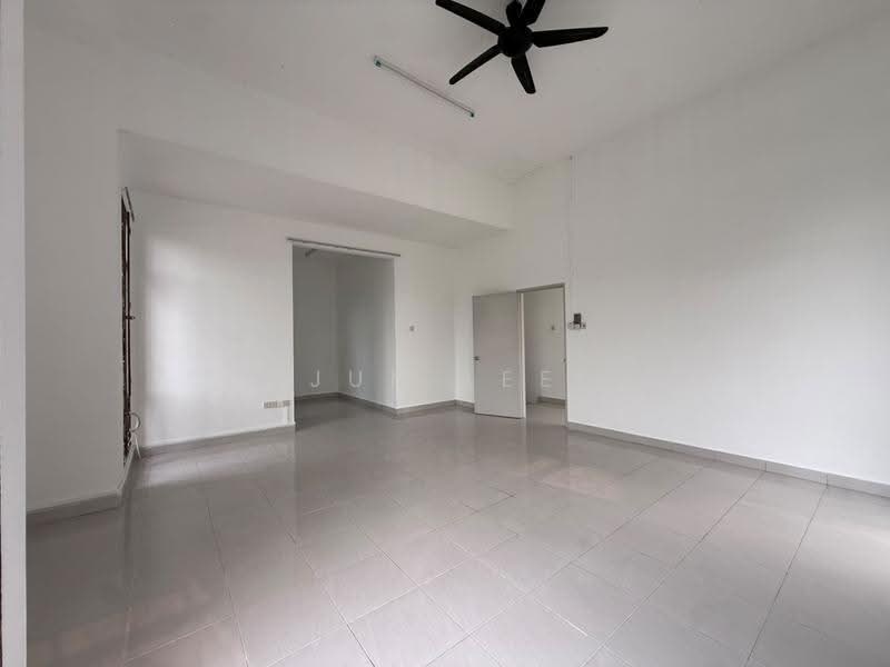 Semi-Detached House for Sale in Bandar Parklands (Klang) - Jun Lee - Interior - PropertyGuru.com.my