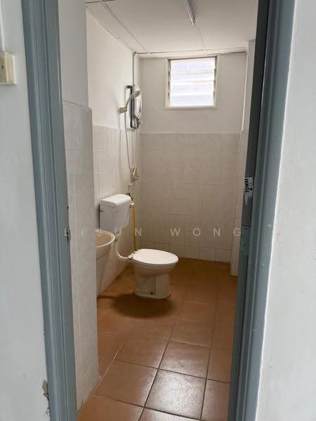 Condominium for Sale at Garden Park - Lisun Wong - Bathroom - PropertyGuru.com.my