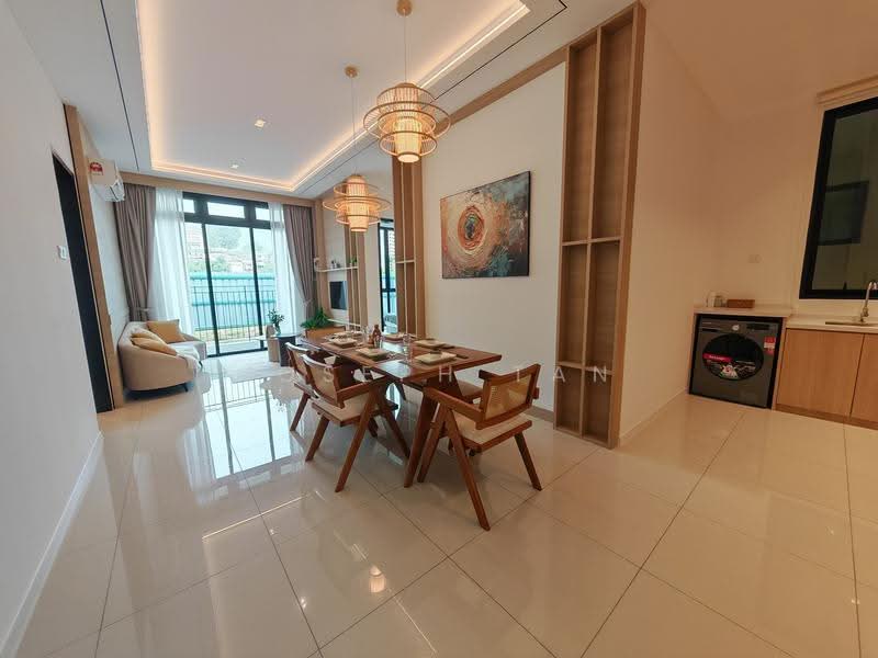 Kondominium untuk Dijual di Eight & Eight Condominium - Joseph Tan - Living Room - PropertyGuru.com.my