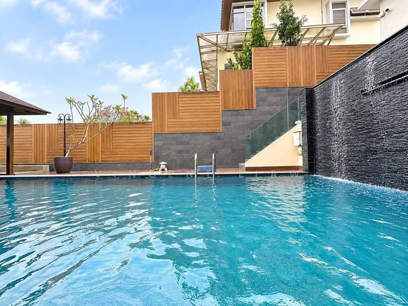 Bungalow House for Sale in Tropicana (Petaling Jaya) - Vincent Liaw - Pool - PropertyGuru.com.my