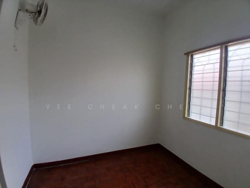 2-storey Terraced House for Rent in Usj 6 (Subang Jaya) - Yee Cheak Chen - Interior - PropertyGuru.com.my