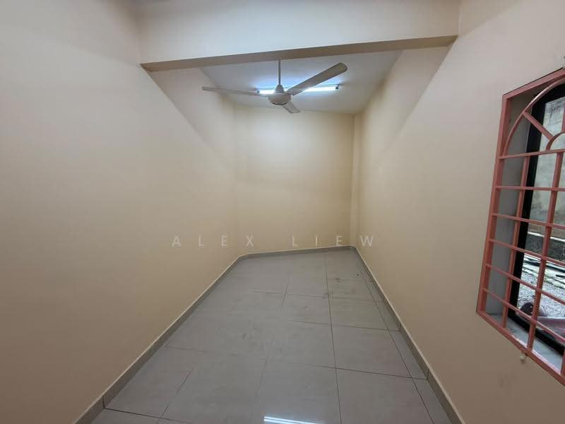 2-storey Terraced House for Sale in Kampung Batu Muda (Batu Caves) - Alex Liew - Interior - PropertyGuru.com.my