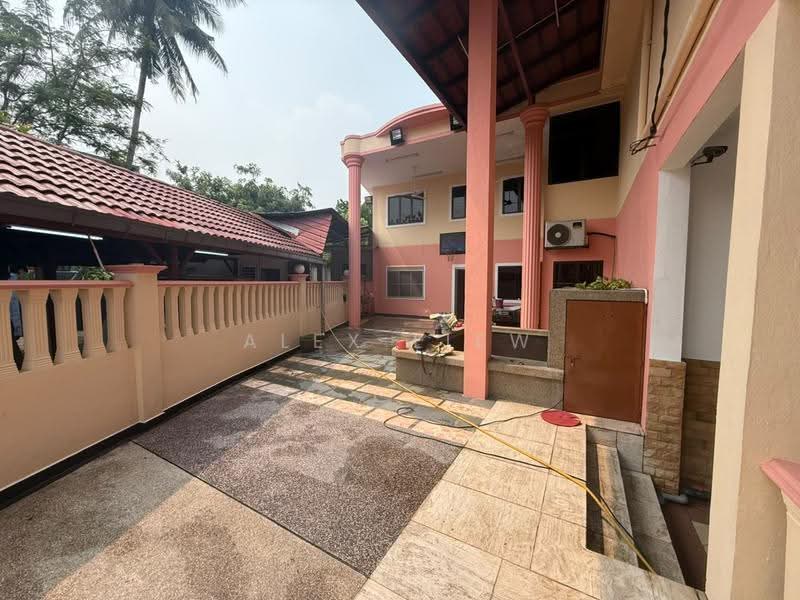 2-storey Terraced House for Sale in Kampung Batu Muda (Batu Caves) - Alex Liew - Exterior - PropertyGuru.com.my