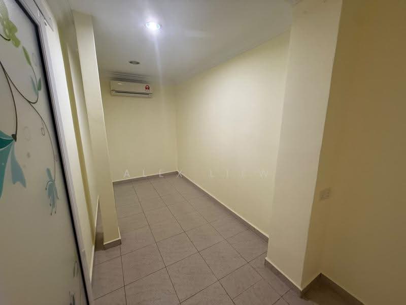 2-storey Terraced House for Sale in Kampung Batu Muda (Batu Caves) - Alex Liew - Interior - PropertyGuru.com.my