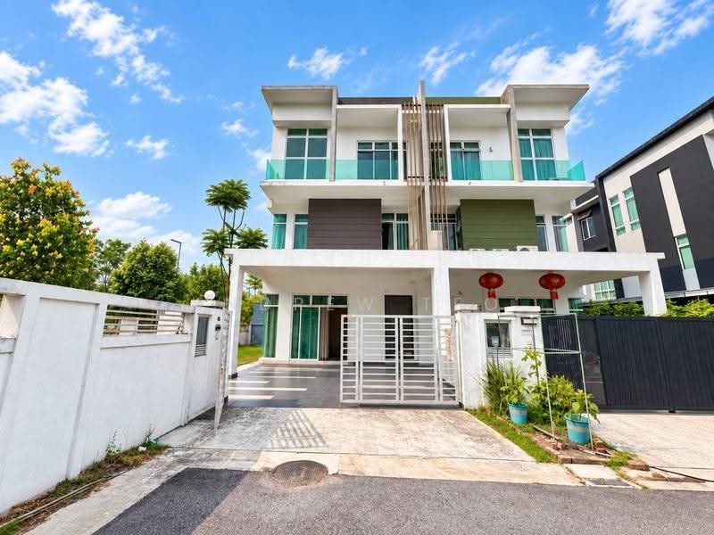 Cluster House for Sale in Nusa Sentral (Iskandar Puteri (Nusajaya)) - Andrew Teo - Exterior - PropertyGuru.com.my