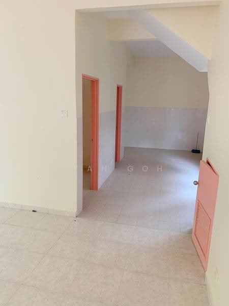 Semi-Detached House for Sale in Taman Mutiara Indah (Puchong) - Evan Goh - Corridor - PropertyGuru.com.my