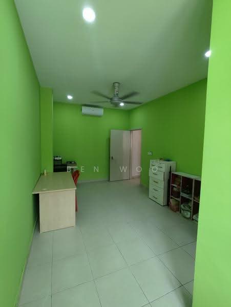 2-storey Terraced House for Sale in Taman Putra Prima (Puchong) - Ben Woo - Study - PropertyGuru.com.my