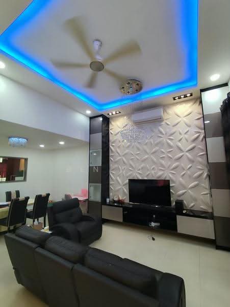 2-storey Terraced House for Sale in Taman Putra Prima (Puchong) - Ben Woo - Living Room - PropertyGuru.com.my