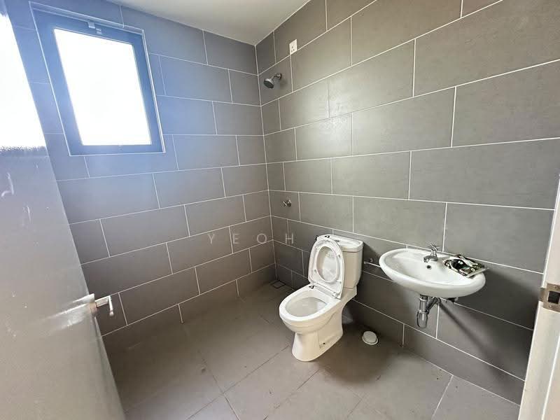 Rumah Berkembar untuk Dijual di Taman Jasa Ria (Bukit Mertajam) - Yeoh . - Bathroom - PropertyGuru.com.my