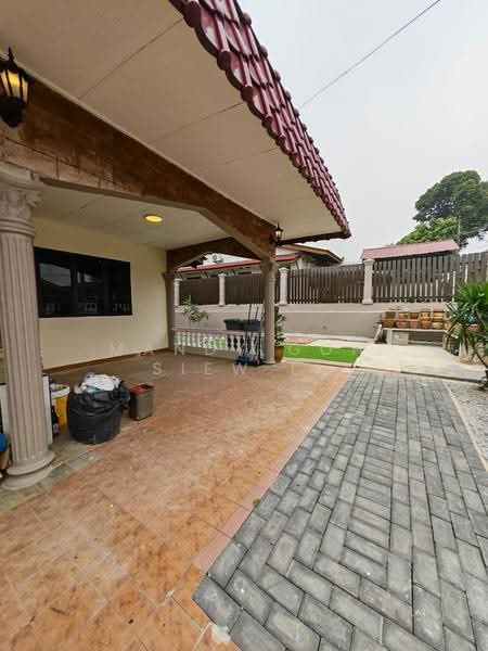 Semi-Detached House for Rent in Taman Sri Tebrau (Johor Bahru) - Mandy Goh Siew Li - Exterior - PropertyGuru.com.my