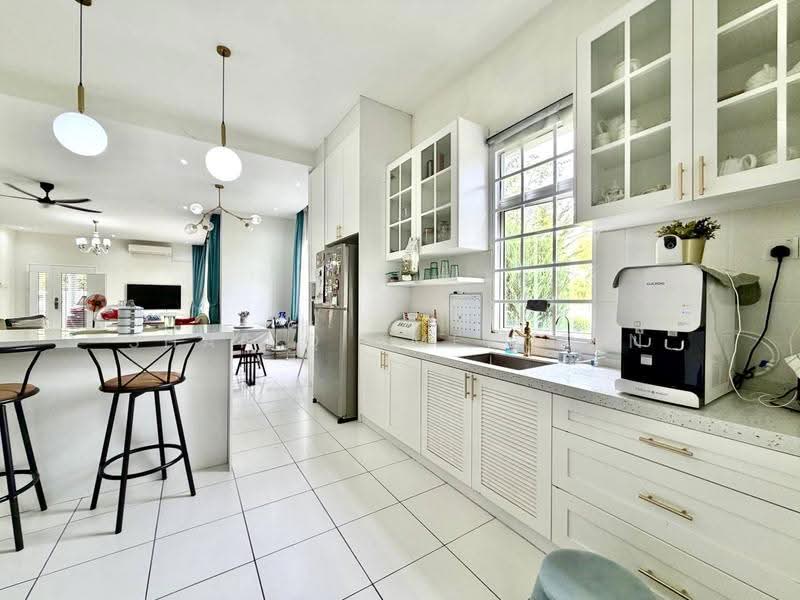 2-storey Terraced House for Sale in Bandar Baru Enstek (Bandar Enstek) - Shafiq Amerudin - Kitchen - PropertyGuru.com.my