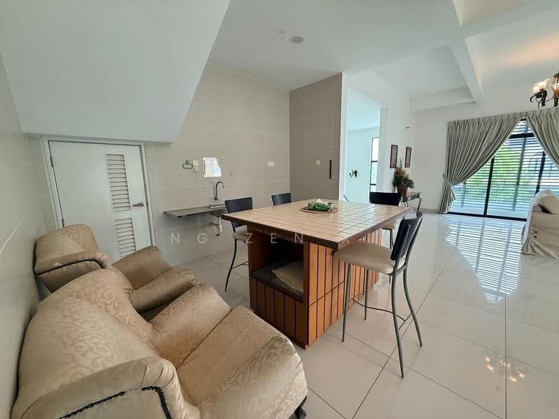 Rumah Berkembar untuk Dijual di Taman Nusa Idaman (Iskandar Puteri (Nusajaya)) - NG ZEN XI - Living Room - PropertyGuru.com.my