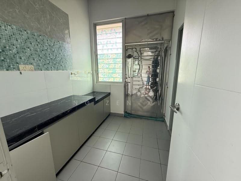 Rumah Berkembar untuk Dijual di Taman Nusa Idaman (Iskandar Puteri (Nusajaya)) - NG ZEN XI - Kitchen - PropertyGuru.com.my