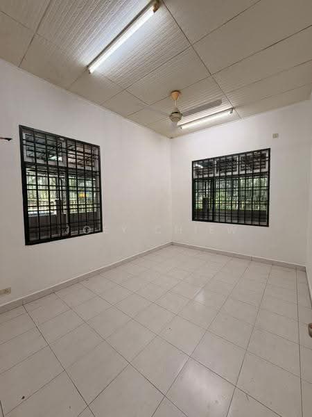 Rumah Teres 1-Tingkat untuk Dijual di Taman Bestari Indah (Ulu Tiram) - Joey Chiew - PropertyGuru.com.my