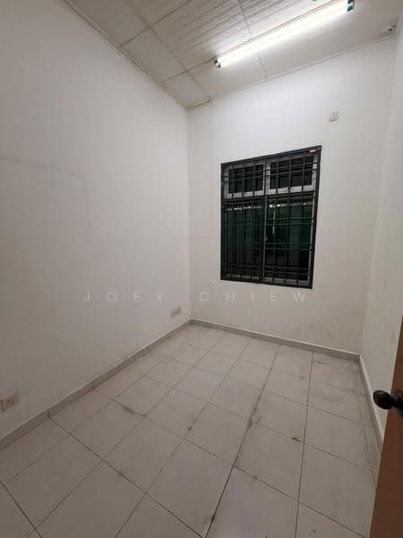 Rumah Teres 1-Tingkat untuk Dijual di Taman Bestari Indah (Ulu Tiram) - Joey Chiew - PropertyGuru.com.my