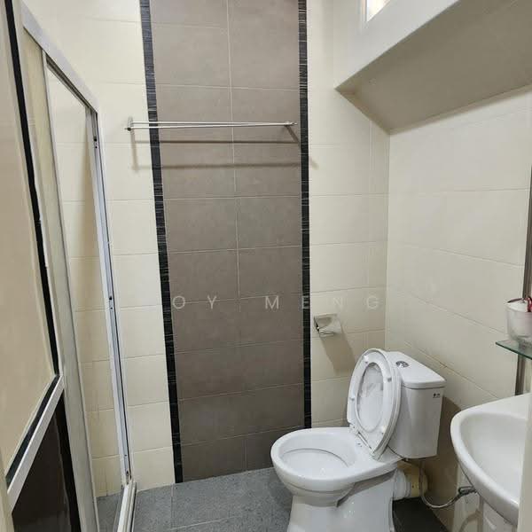 Terraced House for Rent in Kampung Sungai Nibong (Bayan Lepas) - Hoy Meng - Bathroom - PropertyGuru.com.my
