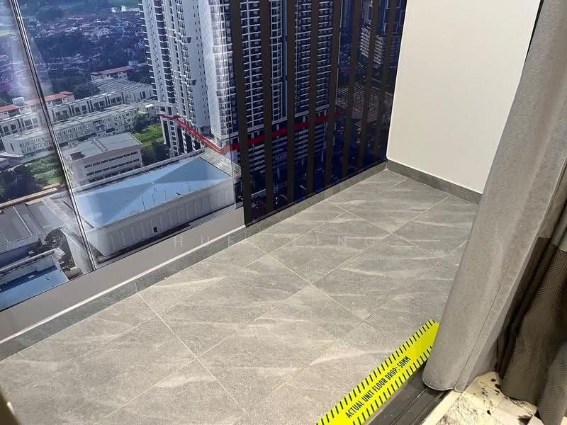 Kediaman Servis untuk Dijual di PV 22 Residences - Huei Ling - Balcony - PropertyGuru.com.my