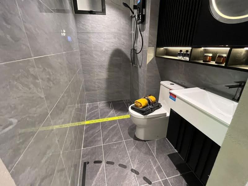 Kediaman Servis untuk Dijual di PV 22 Residences - Huei Ling - Bathroom - PropertyGuru.com.my