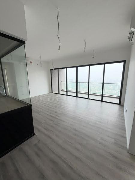 Service Residence for Sale at The Fiddlewoodz @ KL Metropolis - Yen Chu - Living Room - PropertyGuru.com.my