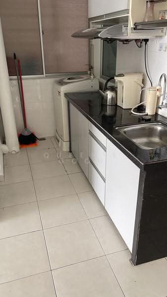 Pangsapuri untuk Dijual di Damai Vista Apartment - Queenie Goon - Kitchen - PropertyGuru.com.my