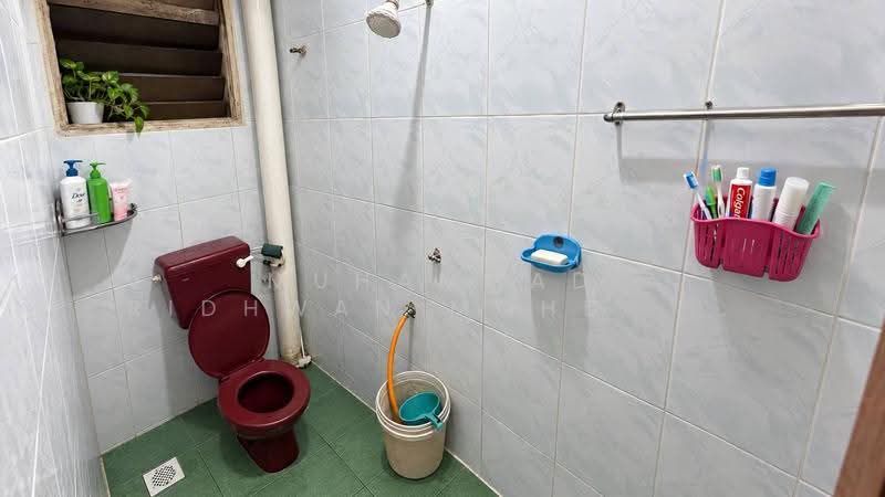 2-storey Terraced House for Sale in Rawang (Selangor) - Muhammad Ridhwan Mohd Huzairi - Bathroom - PropertyGuru.com.my